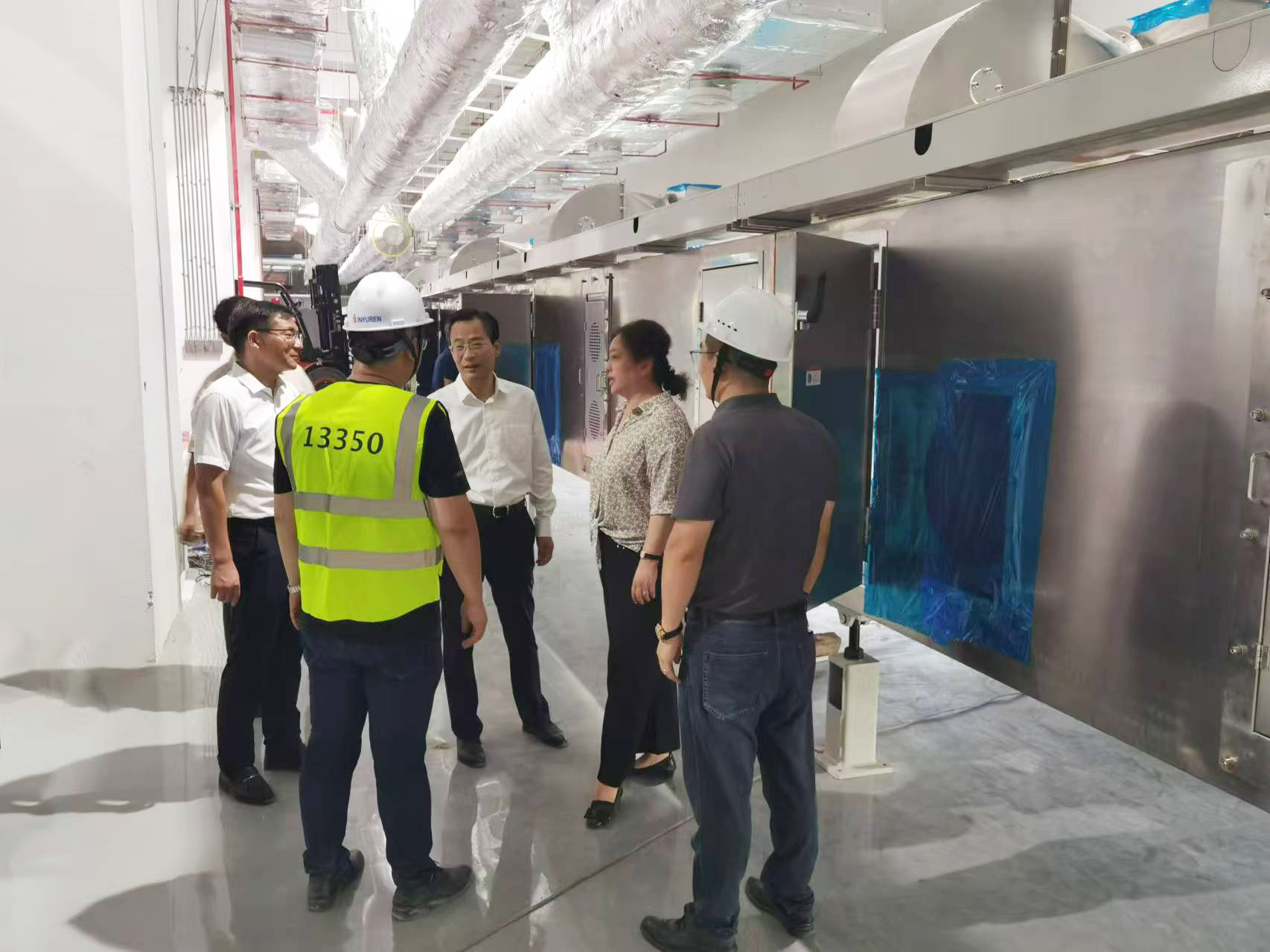 安徽省淮南市市长张志强一行领导莅临hahabet 航天锂电项目调研指导